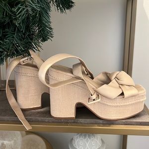 Sam edelman platforms 6.5